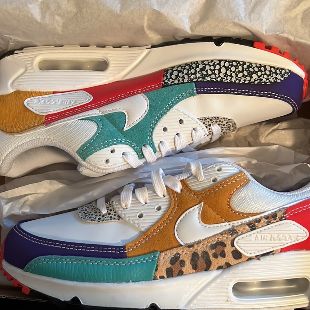 Men’s shoes